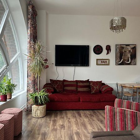 Stunning 2 Bedroom Apartment Glasgow Eksteriør billede