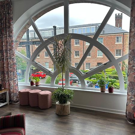 Stunning 2 Bedroom Apartment Glasgow Eksteriør billede