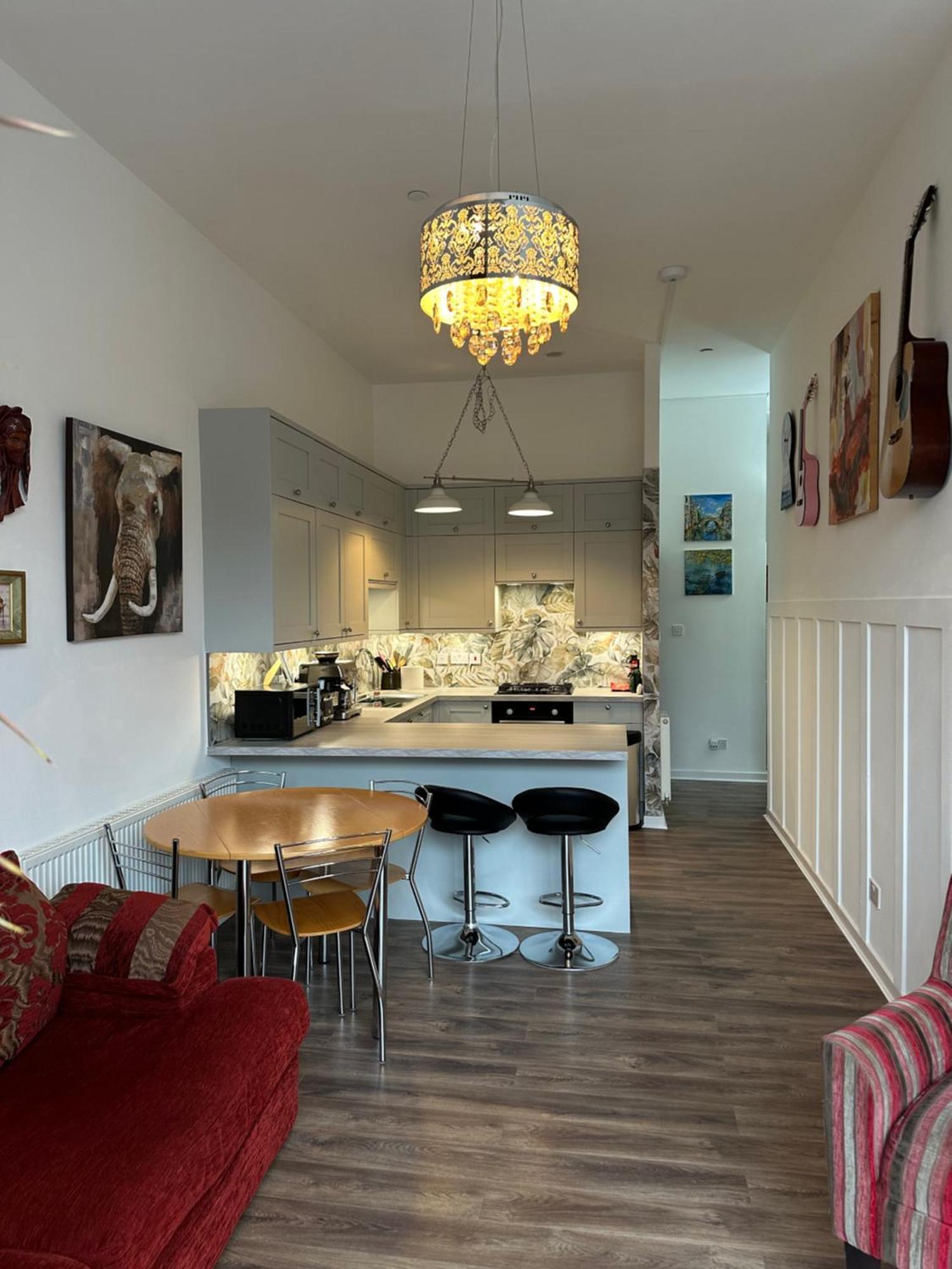 Stunning 2 Bedroom Apartment Glasgow Eksteriør billede